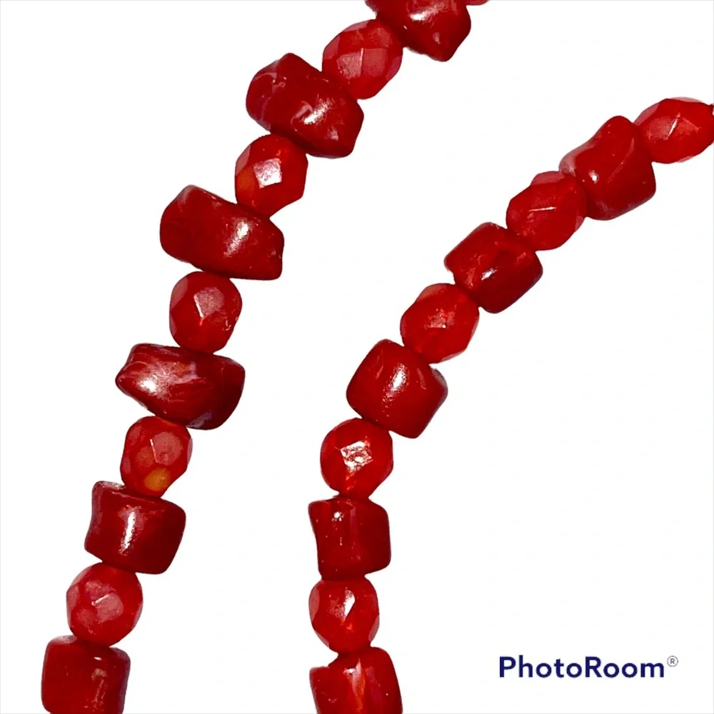 Coral station necklace in euc Host Pick 7/1/22!!!